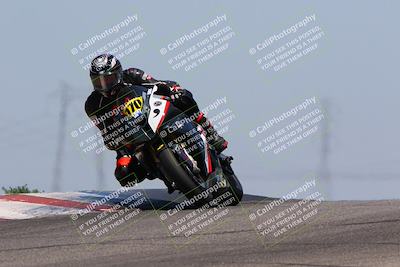 media/May-22-2023-Fastrack Riders (Mon) [[ae7626d9d8]]/Level 2/1230pm (Outside Grapevine)/